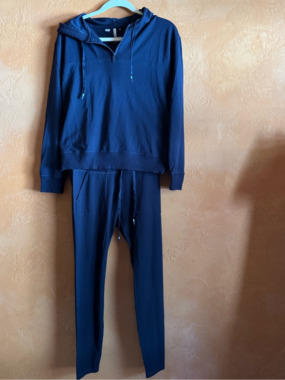 TravisMathew Women’s Friday Ponte Half Zip Hoodie & Pants Set Navy Small